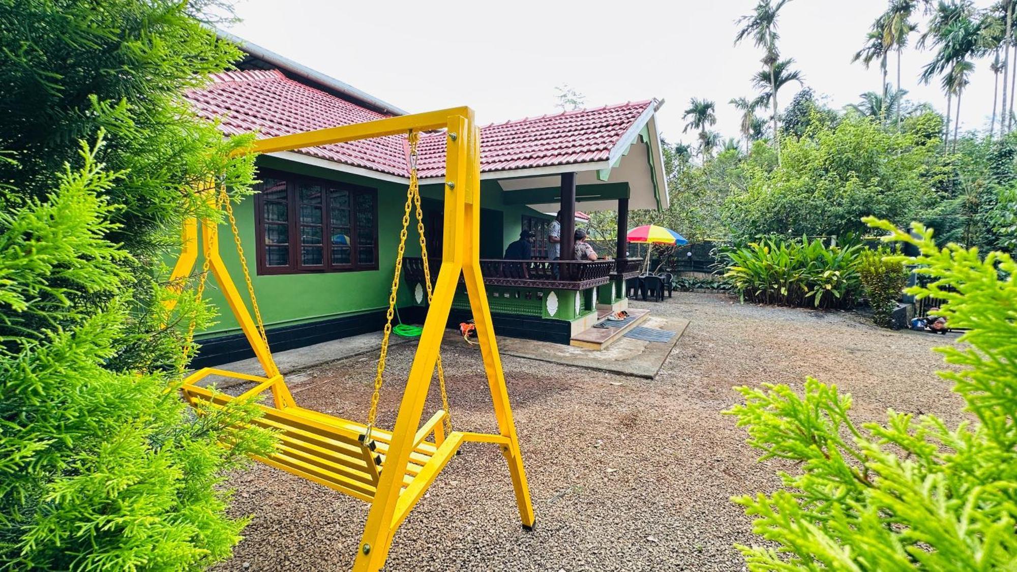 Golden Pearl Private Villa With Pool Vythiri Exteriör bild