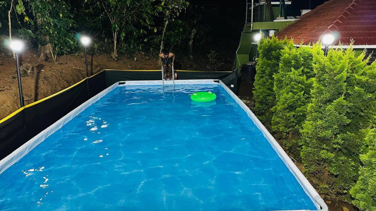 Golden Pearl Private Villa With Pool Vythiri Exteriör bild